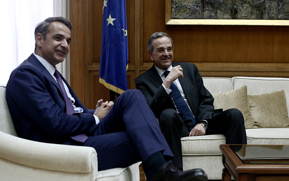 παρών-ο-μητσοτάκης-στα-εγκαίνια-του-ιδ-562164940