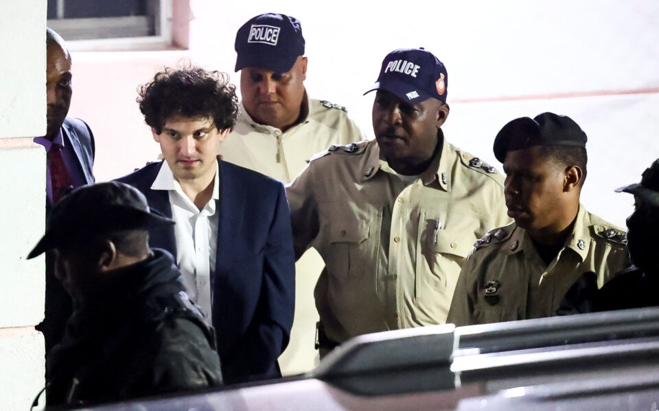 σαμ-μπάνκμαν-φράιντ-στη-φυλακή-ο-30χρο-562194478