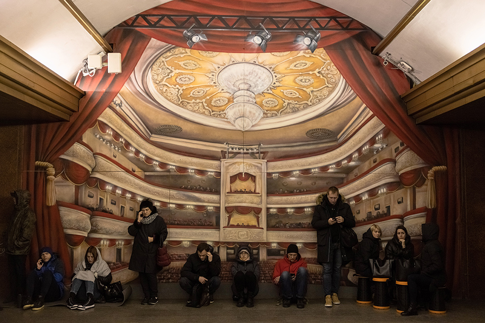 Κατάρ: Σκιές που ταξιδεύουν-3