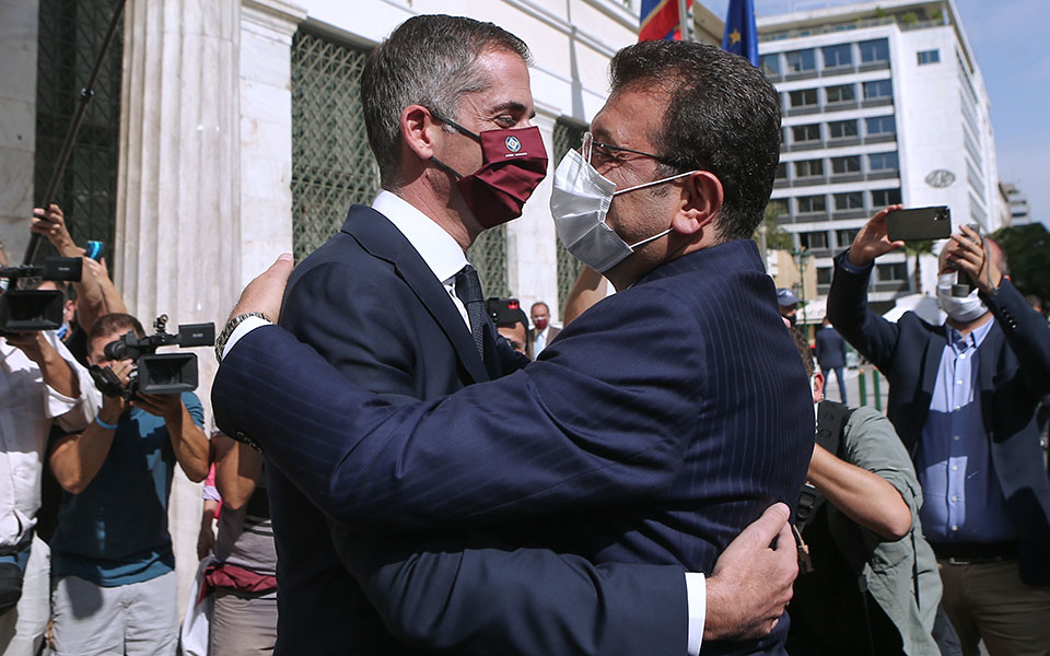 μπακογάννης-στεκόμαστε-δίπλα-στον-ε-562205383