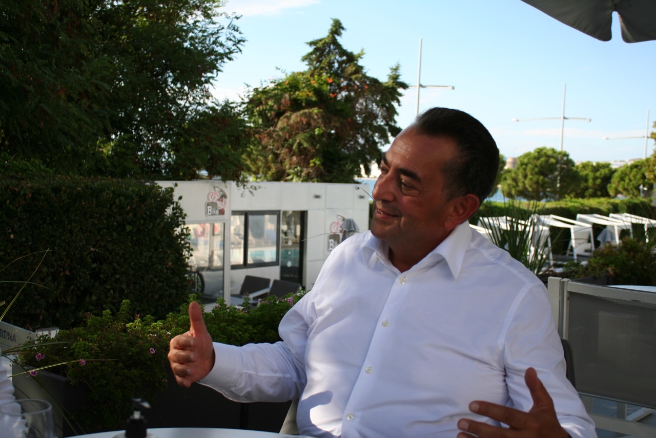 Σταύρος Κωσταντινίδης: Η ελληνική γιορτή του Μονάχου-1