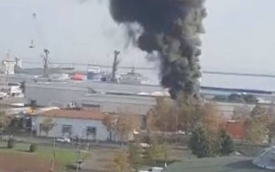 tουρκία-έκρηξη-σε-τάνκερ-στο-λιμάνι-της-562166794