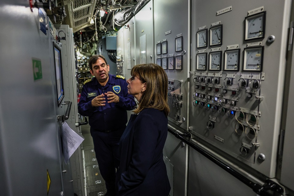 Στο υποβρύχιο «Παπανικολής» η Κατερίνα Σακελλαροπούλου-5