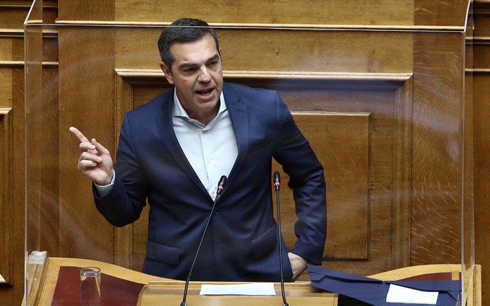 μετωπική-σύγκρουση-η-επιλογή-του-αλ-τσ-562188697