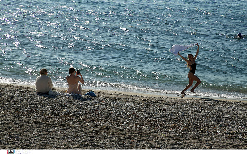 Από τον «Ελιοτ» στα ανοιξιάτικα Χριστούγεννα της Ευρώπης – Γιατί ζούμε τις γιορτές των καιρικών αντιθέσεων;-3