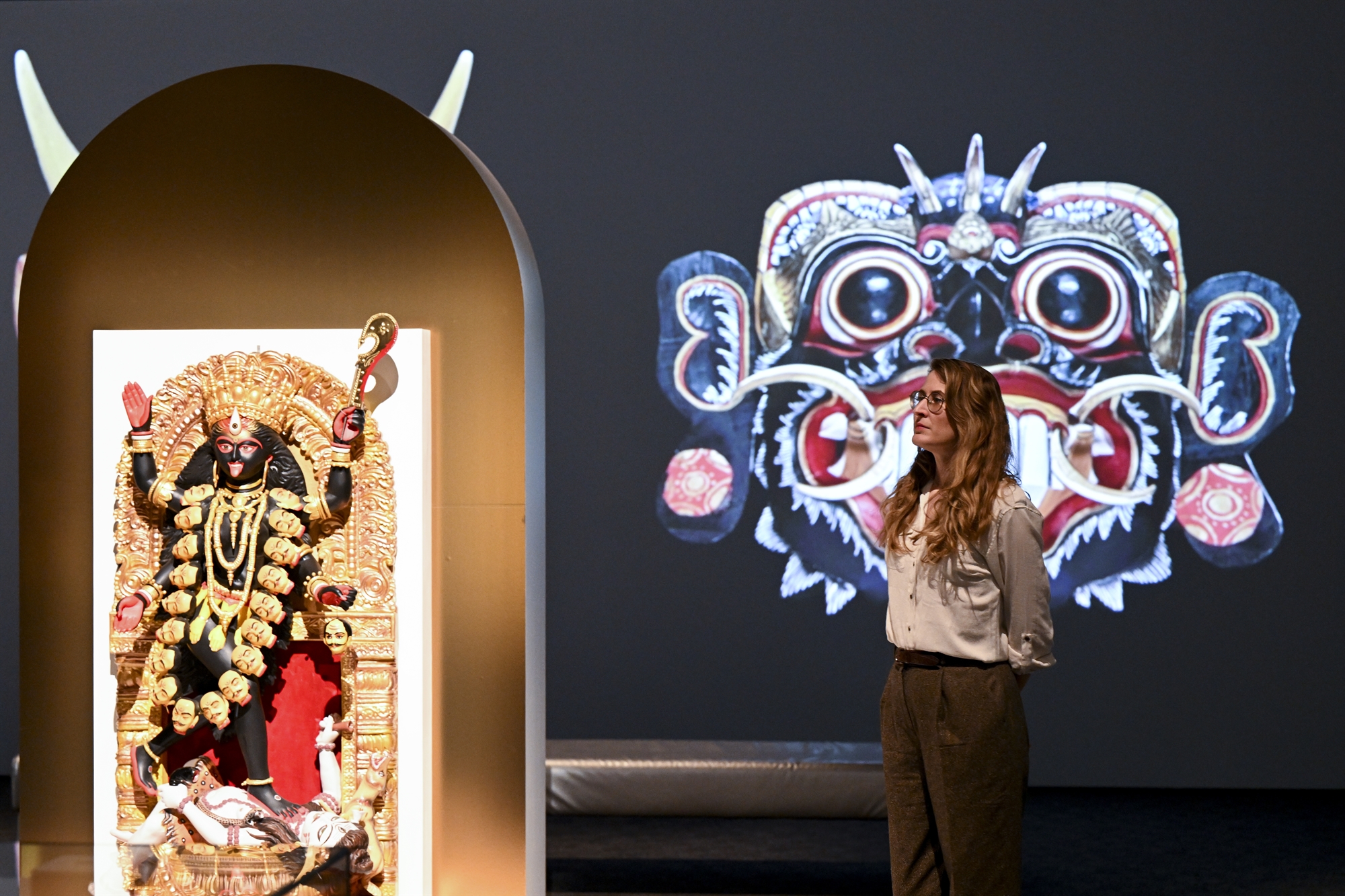 Συμπονετικές, λάγνες και αιμοδιψείς-2