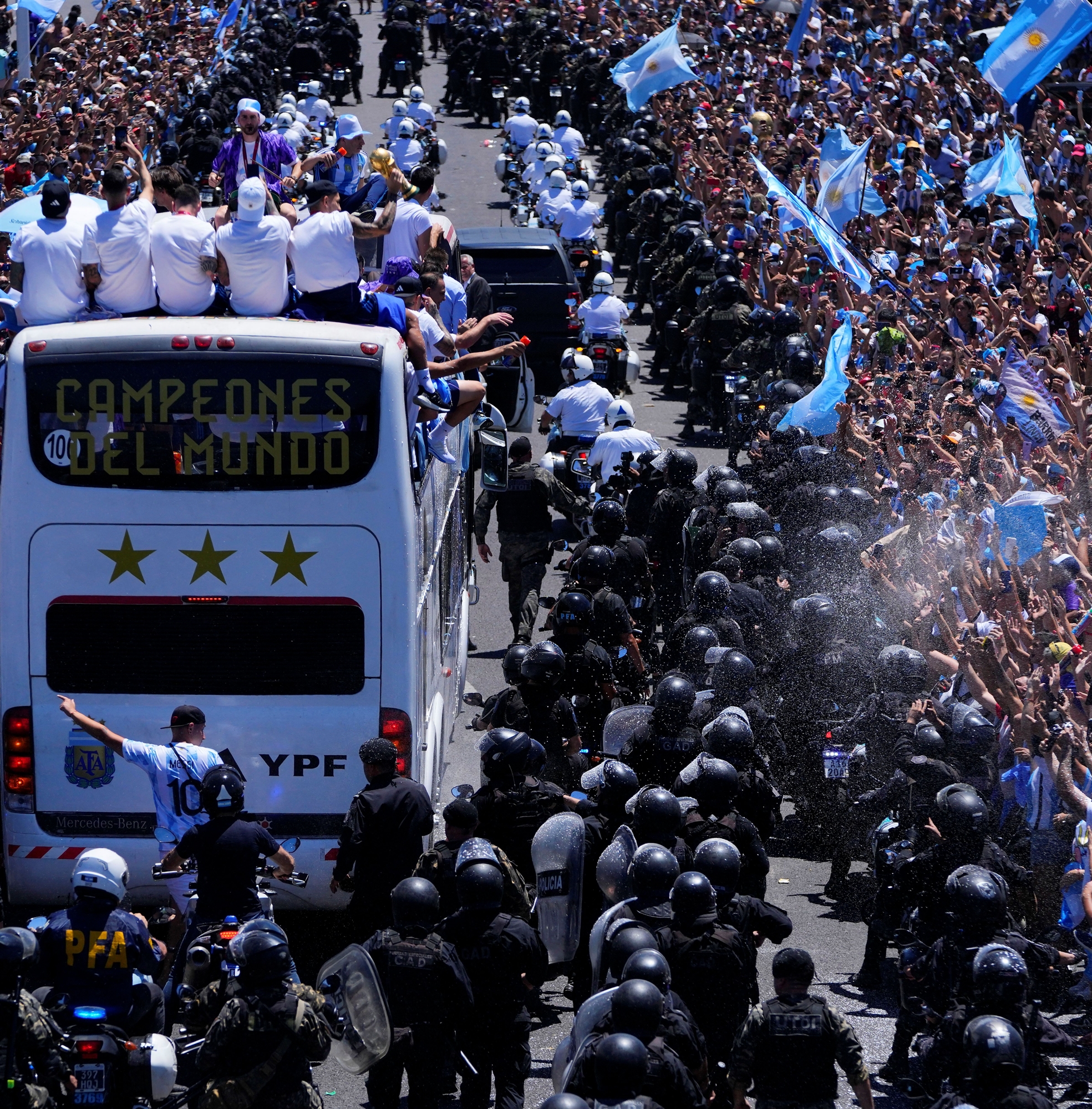 Μουντιάλ 2022: Στιγμές δόξας για την Αργεντινή – «Παρέλυσε» το Μπουένος Αϊρες-1