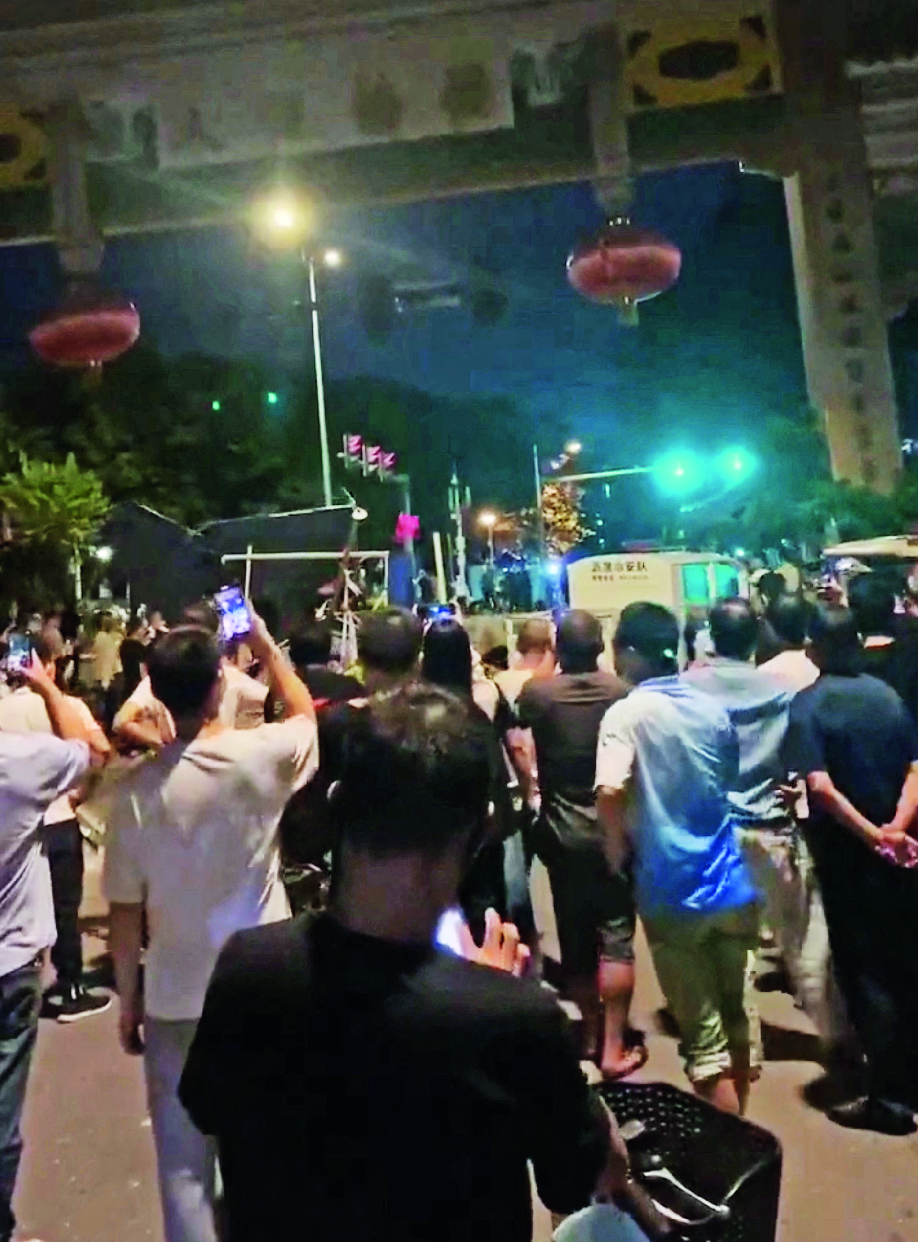 Κίνα: Το τέλος της «μεγάλης σιωπής»-2