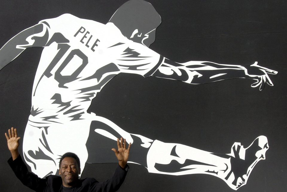 πελέ-πέθανε-ο-θρύλος-του-ποδοσφαίρο-562202143