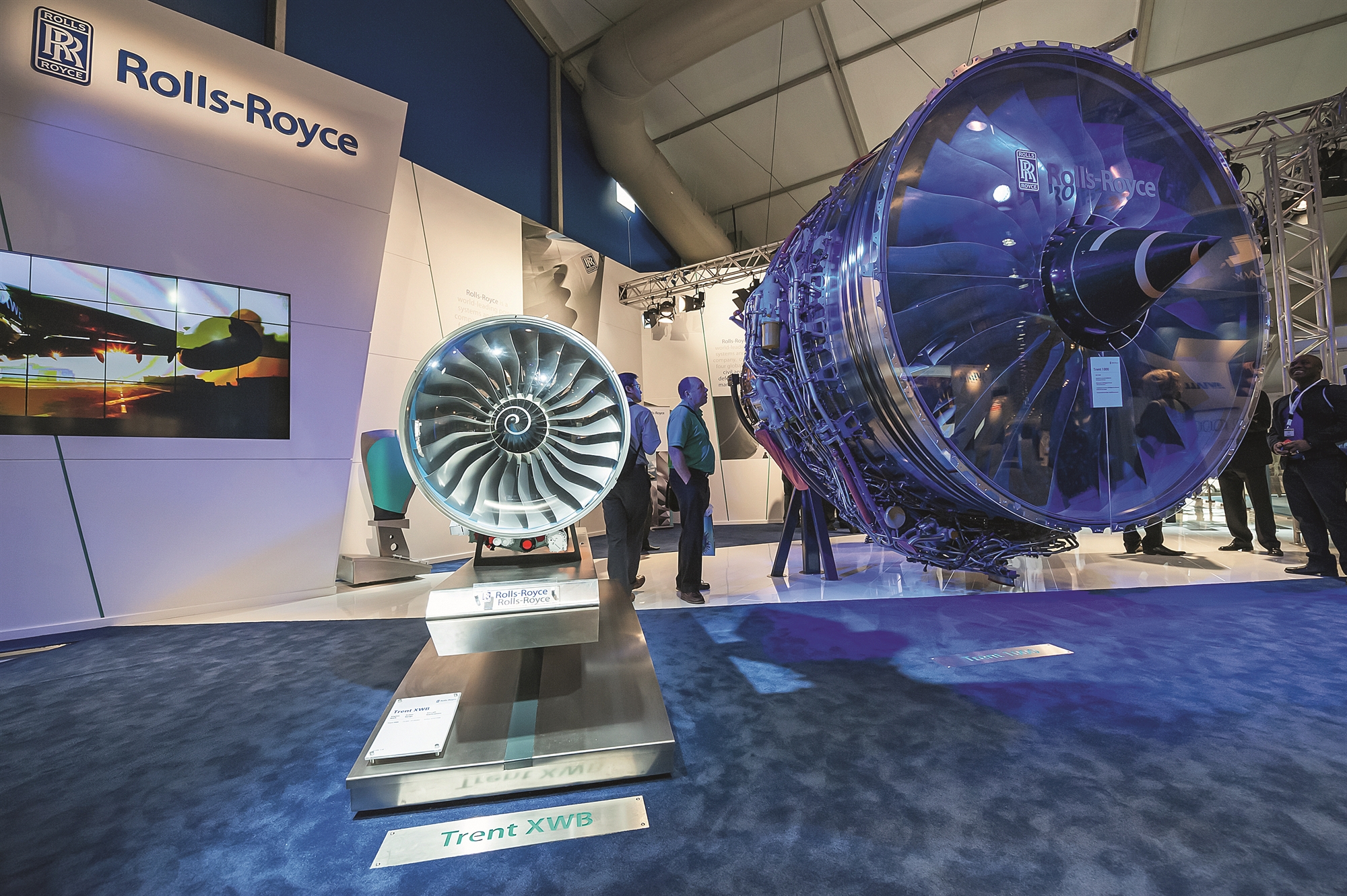 rolls-royce-μετά-την-πανδημία-ζεσταίνει-ξανά-τι-562206106