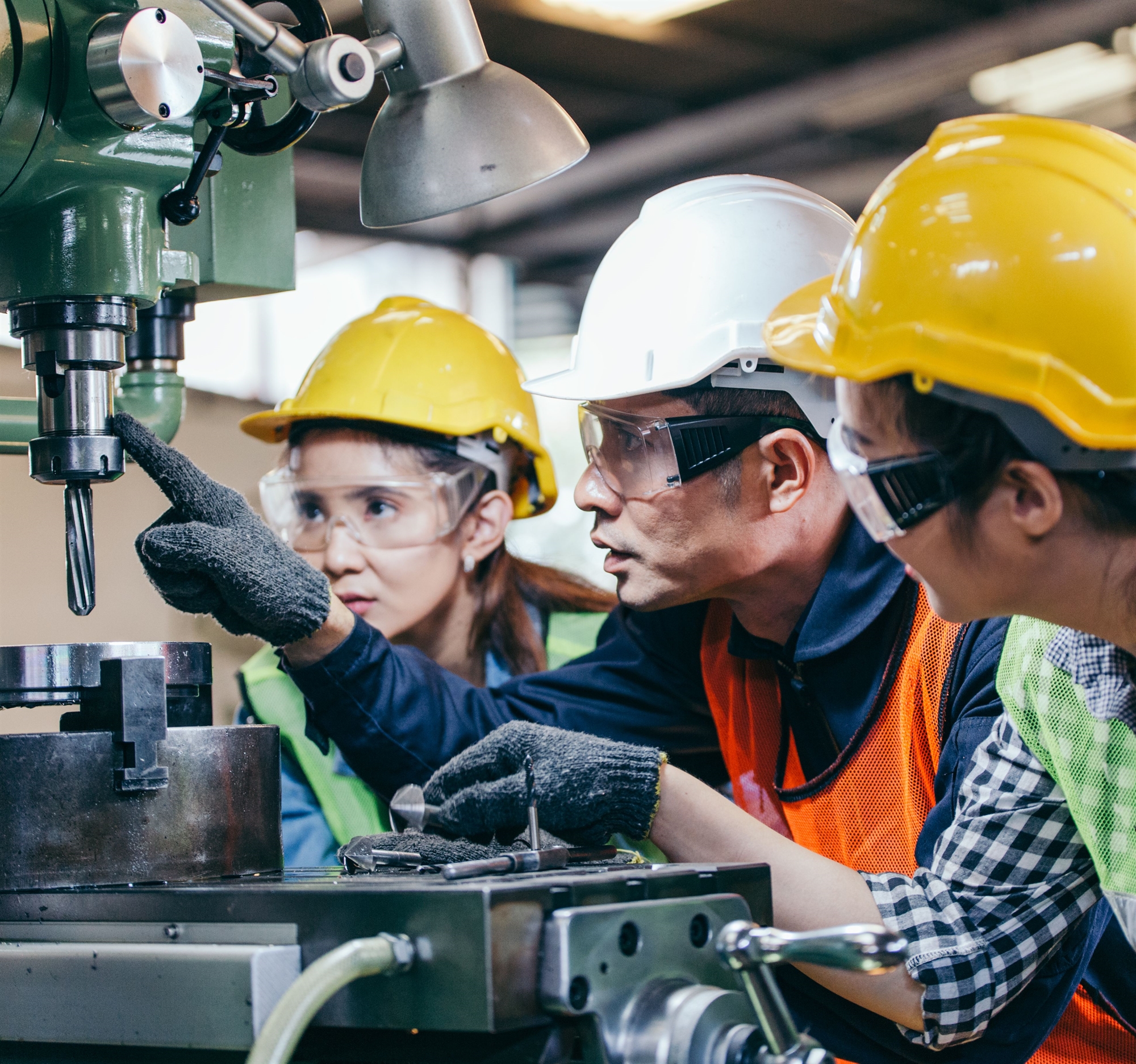 άρθρο-του-α-ζαΐρη-στην-κ-η-σταθμισμέ-562208629