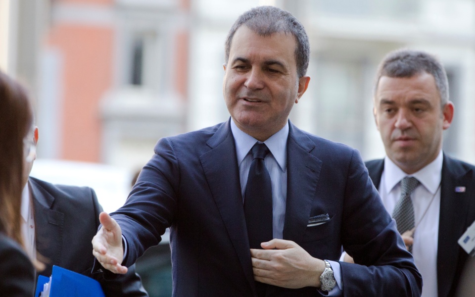 νέες-υπερπτήσεις-από-τουρκικά-f-16-562198363