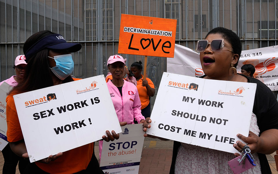 νότια-αφρική-σχέδιο-νόμου-για-την-αποπ-562178740