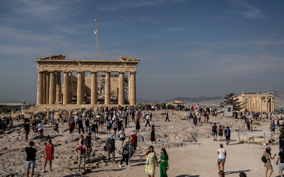 ττε-στα-264-εκατ-οι-τουρίστες-που-επισκέφ-562198246