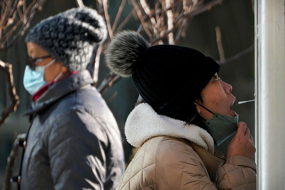 κινέζικος-τύπος-πώς-άλλαξε-το-αφήγημα-562170829