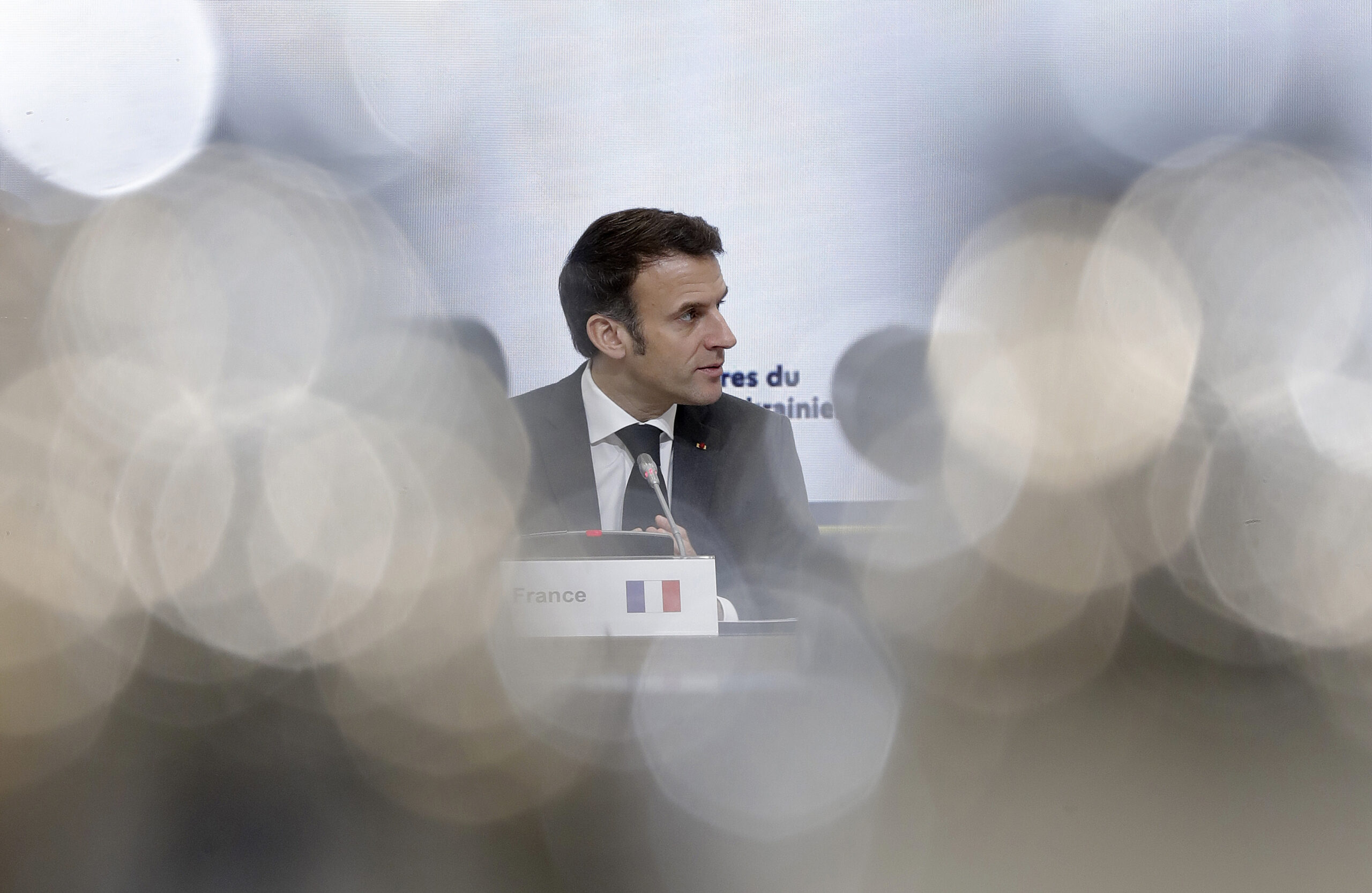 μακρόν-η-ρωσία-ενεργεί-ύπουλα-διαπρ-562183600