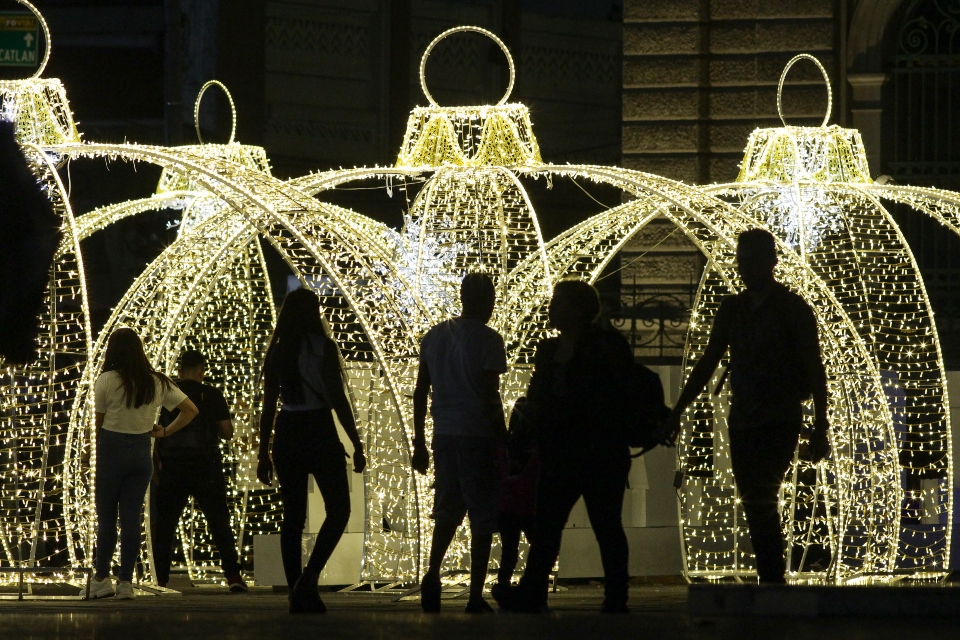 Ο γύρος του κόσμου μέσα από τα Χριστούγεννα-9