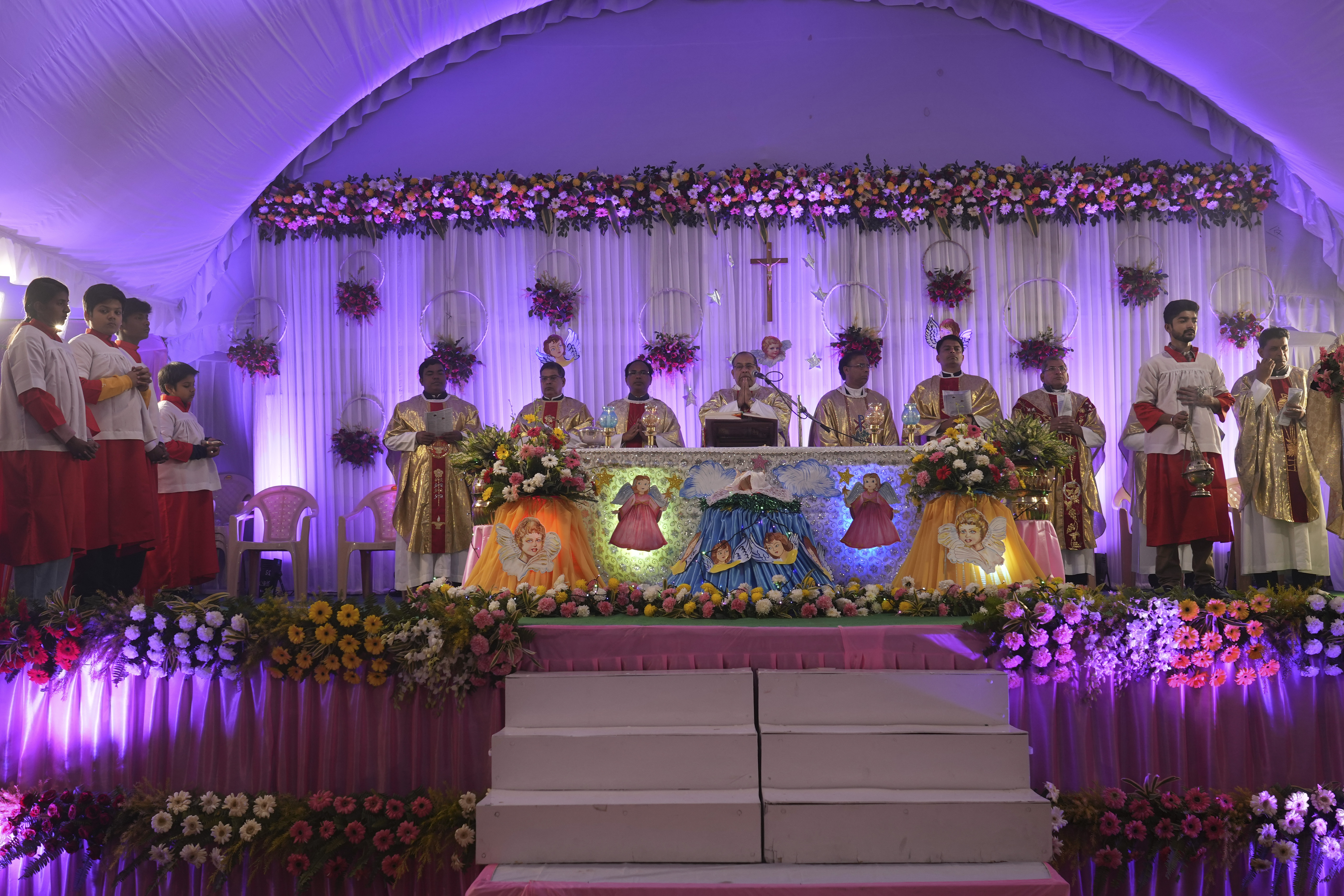 Από το Κίεβο έως την Τζακάρτα, Χριστούγεννα σε κάθε γωνιά του κόσμου-15