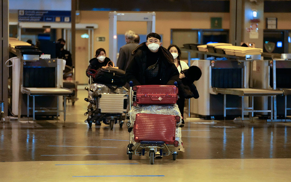 Κορωνοϊός: Ποιες χώρες υιοθετούν μέτρα για τους ταξιδιώτες από Κίνα – Σε επιφυλακή η Ευρώπη-3