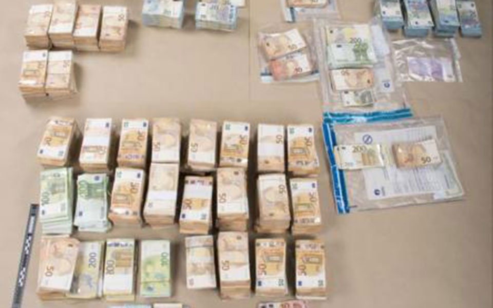 le-soir-τουλάχιστον-15-εκατ-ευρώ-κατασχέθηκα-562183855