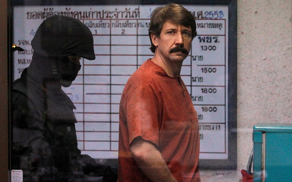 ο-έμπορος-του-θανάτου-έσπευσε-να-εντ-562178212