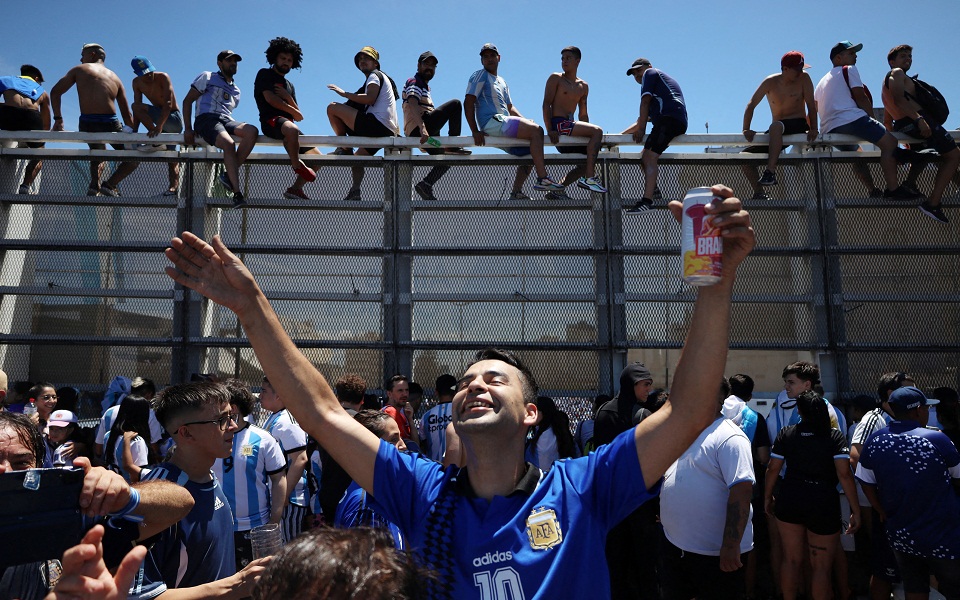 Χάος κατά τους πανηγυρισμούς στο Μπουένος Άιρες, τουλάχιστον 18 τραυματίες-1