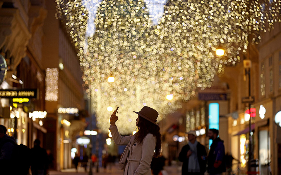 Πώς θα απολαύσετε τις γιορτές χωρίς άγχος-1