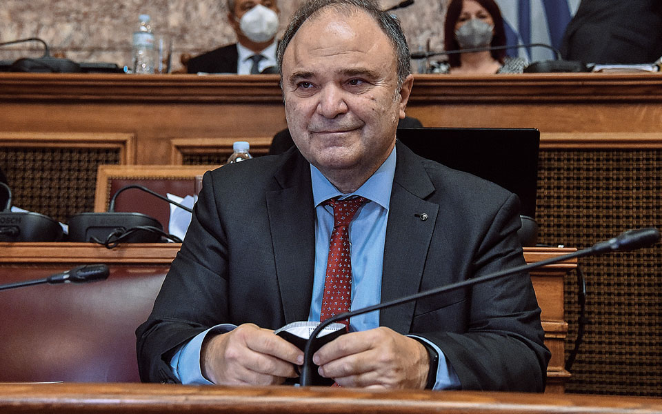 Ζωντανό το όνειρο του διορισμού για 740 ευρώ-1