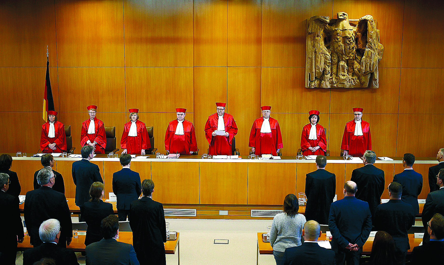 Συνωμοσία μπιραρίας από τους Γερμανούς «Δεν πληρώνω»-1