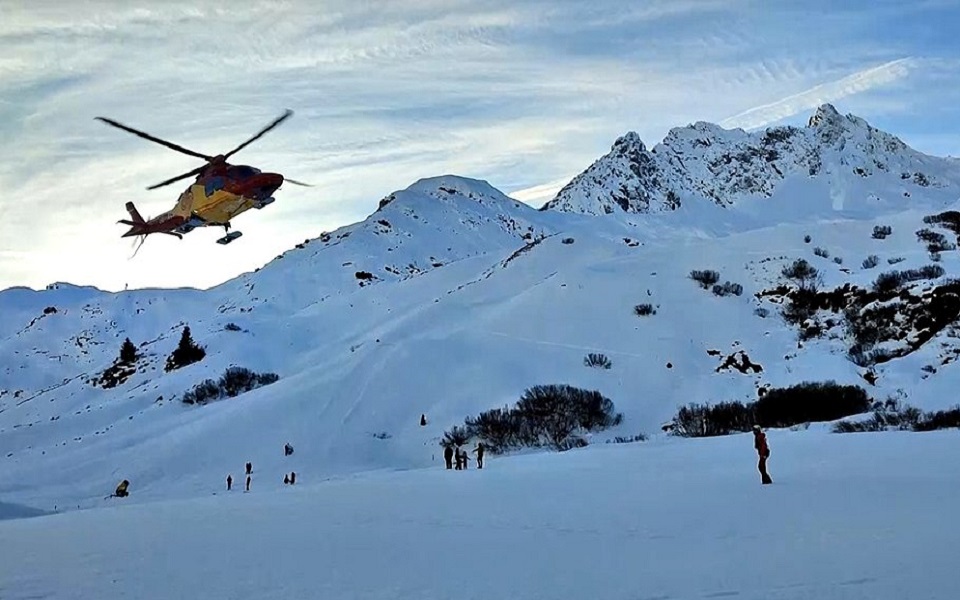 αυστρία-περίπου-10-άτομα-θάφτηκαν-από-χ-562202227