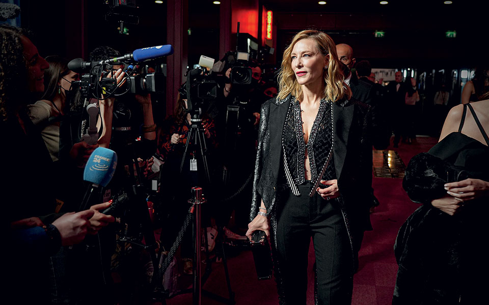 Η Κέιτ Μπλάνσετ δεν βλέπει τις ταινίες της, αν μπορεί να το αποφύγει-6