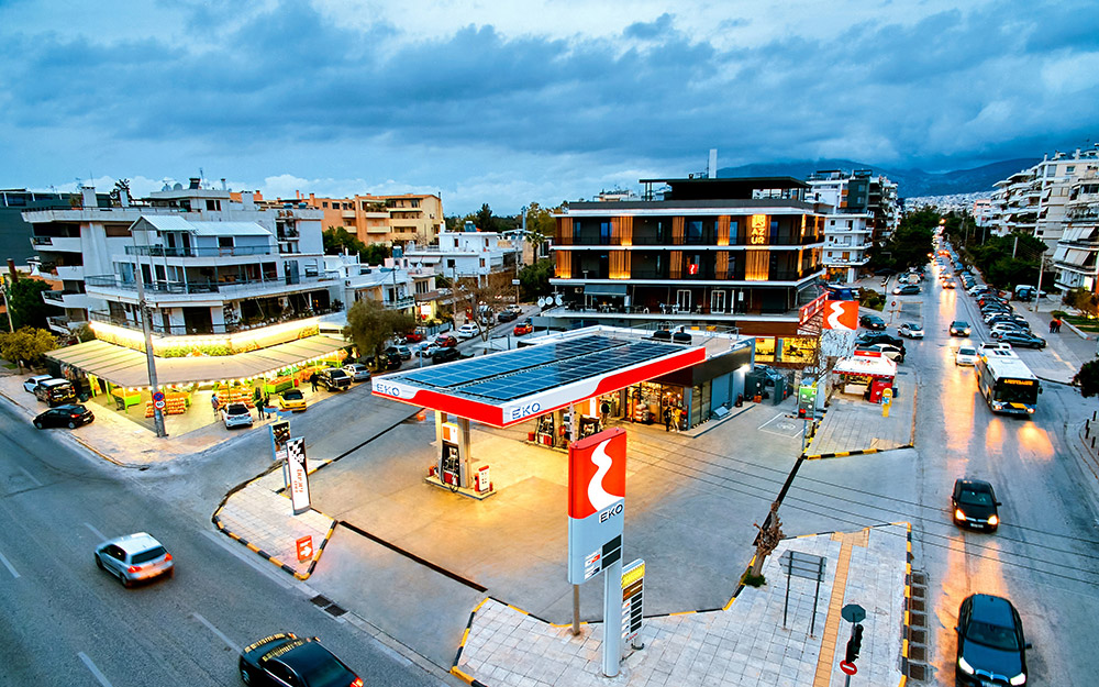 η-εκο-μέλος-της-helleniq-energy-στοχεύει-σε-μηδενικ-562176562