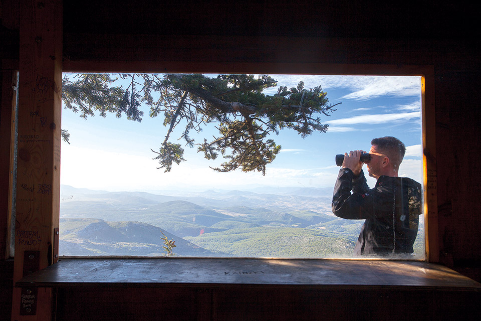 Πάρνηθα: Πέντε πεζοπορικές διαδρομές για σύντομες αποδράσεις στο δάσος-4
