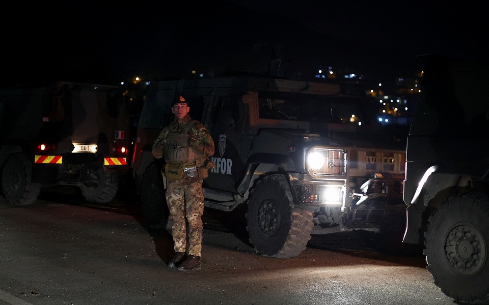 Οι Σέρβοι στο βόρειο Κόσοβο θα αρχίσουν να αίρουν τα οδοφράγματα-1