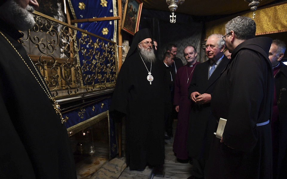 Βρετανία: Πώς ο Κάρολος έβαλε τους ορθόδοξους ιερείς σε κάθε βρετανικό σπίτι-1