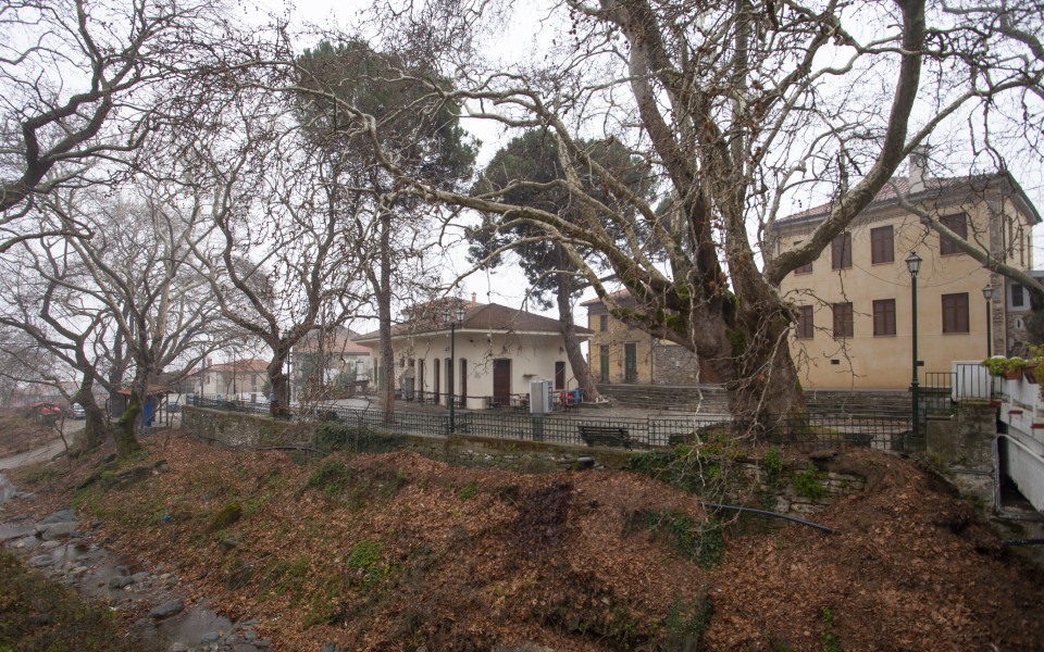 Τρία ελληνικά χωριά σαν παραμύθι-1