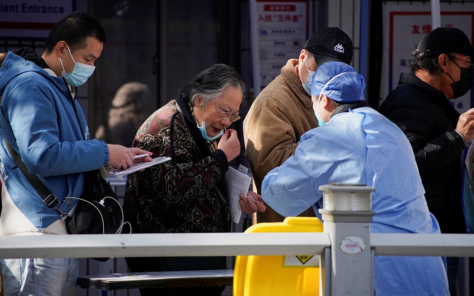 κίνα-νοσοκομείο-στη-σαγκάη-προειδοπο-562197898