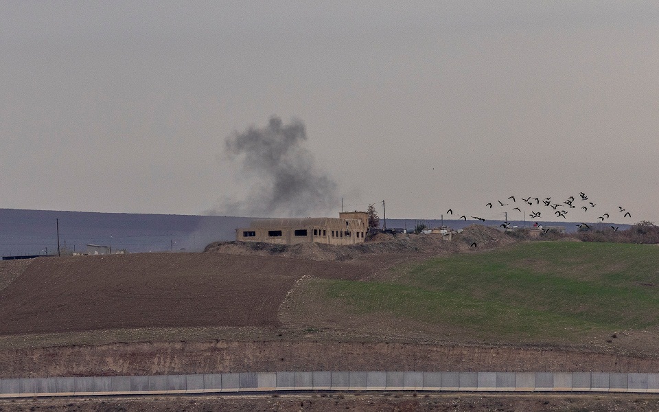 συρία-οι-κούρδοι-αναστέλλουν-τις-κοιν-562166659