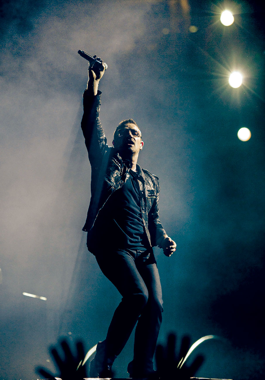 Μπόνο: Ο φρόντμαν των U2 ένιωθε πάντα πως υποδυόταν κάποιον άλλο-3