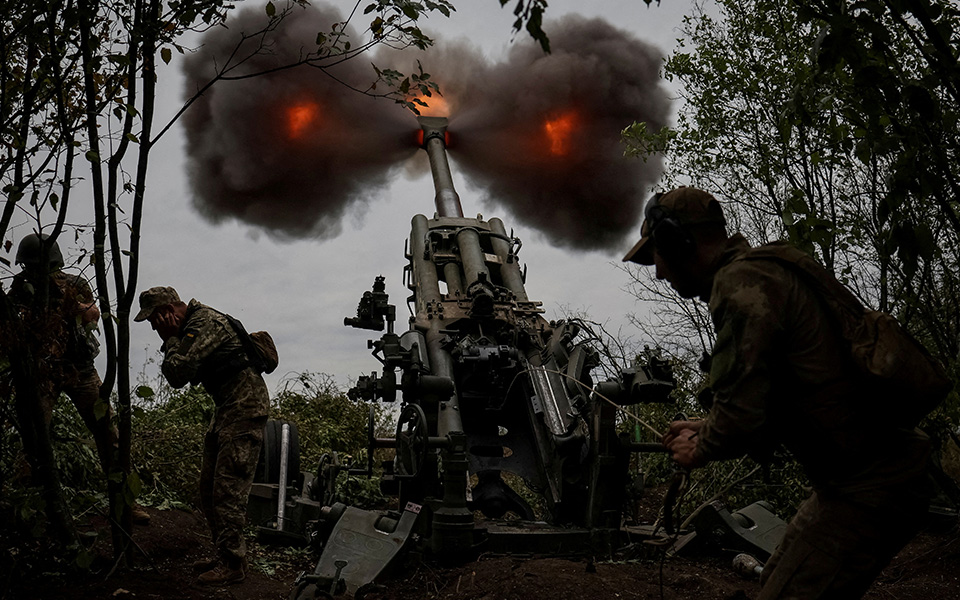 Τα καρέ του πολέμου: Οι 310 ημέρες που συγκλονίζουν τον πλανήτη-13