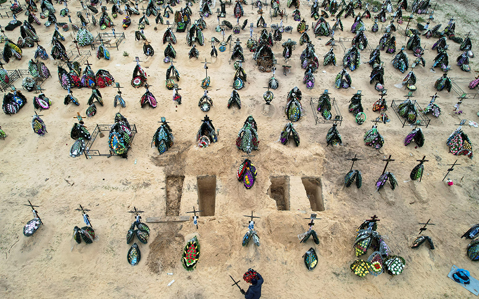 Τα καρέ του πολέμου: Οι 310 ημέρες που συγκλονίζουν τον πλανήτη-14