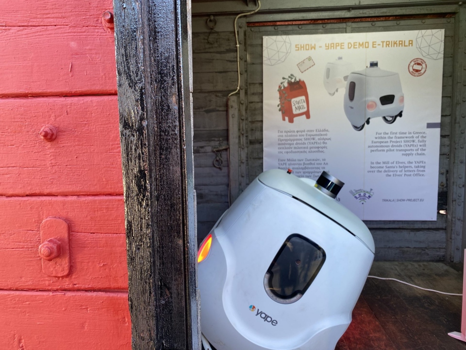 Στα Τρίκαλα, τα γράμματα φτάνουν στον Άγιο Βασίλη με ρομπότ-1