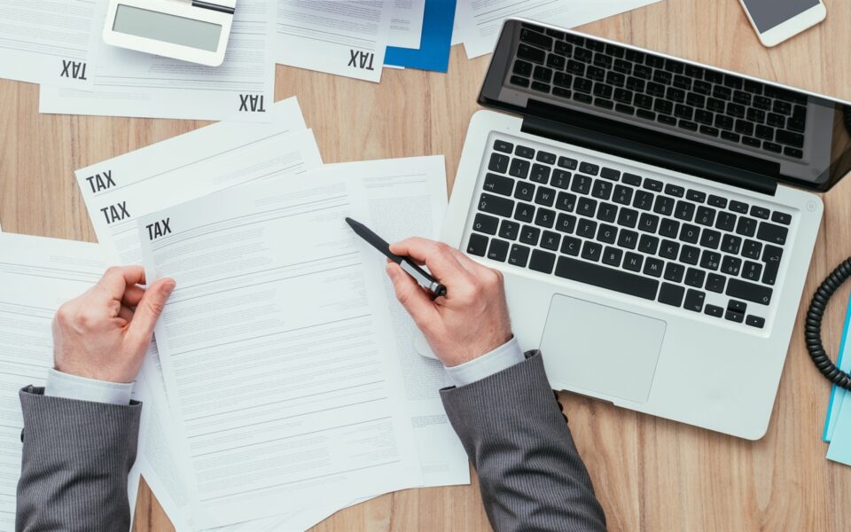 φοροδιαφυγή-φρένο-στη-διάρκεια-των-lockdowns-562178035