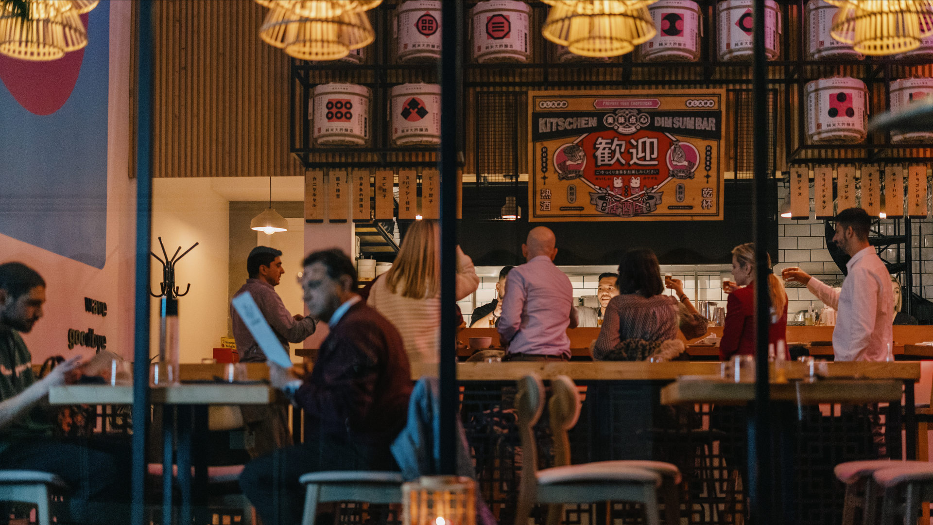 group-therapy-τσακωμοί-και-insta-stories-στις-ανοιχτές-κουζ-562198294