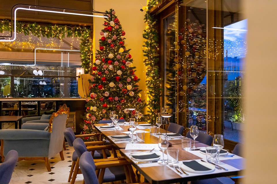 Το ιστορικό Artemis Athens Bistrot ανανεώθηκε και προσφέρει μια ολοκληρωμένη γαστρονομική εμπειρία-1