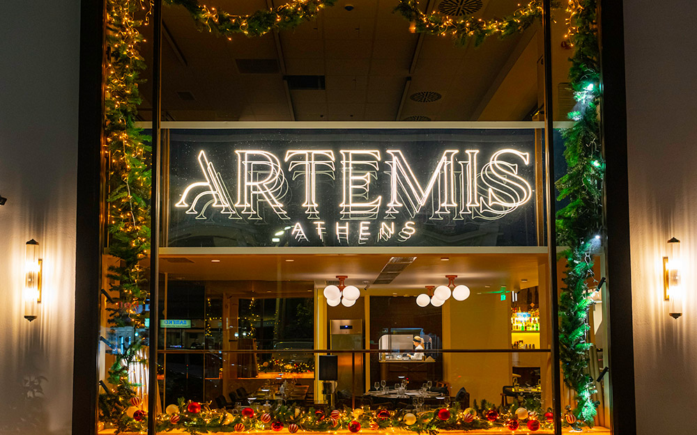 το-ιστορικό-artemis-athens-bistrot-ανανεώθηκε-και-προσφ-562185586