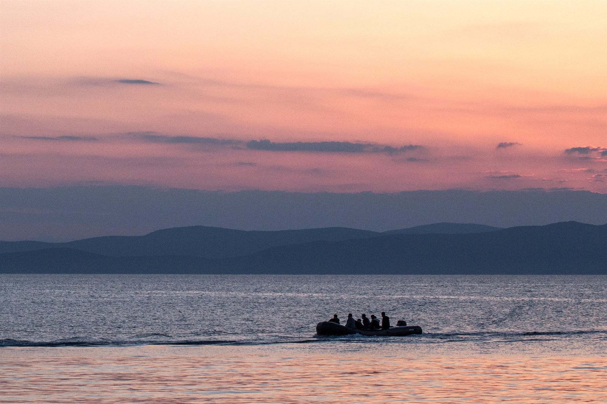 παράνομη-διακίνηση-μεταναστών-βαριέ-562197274