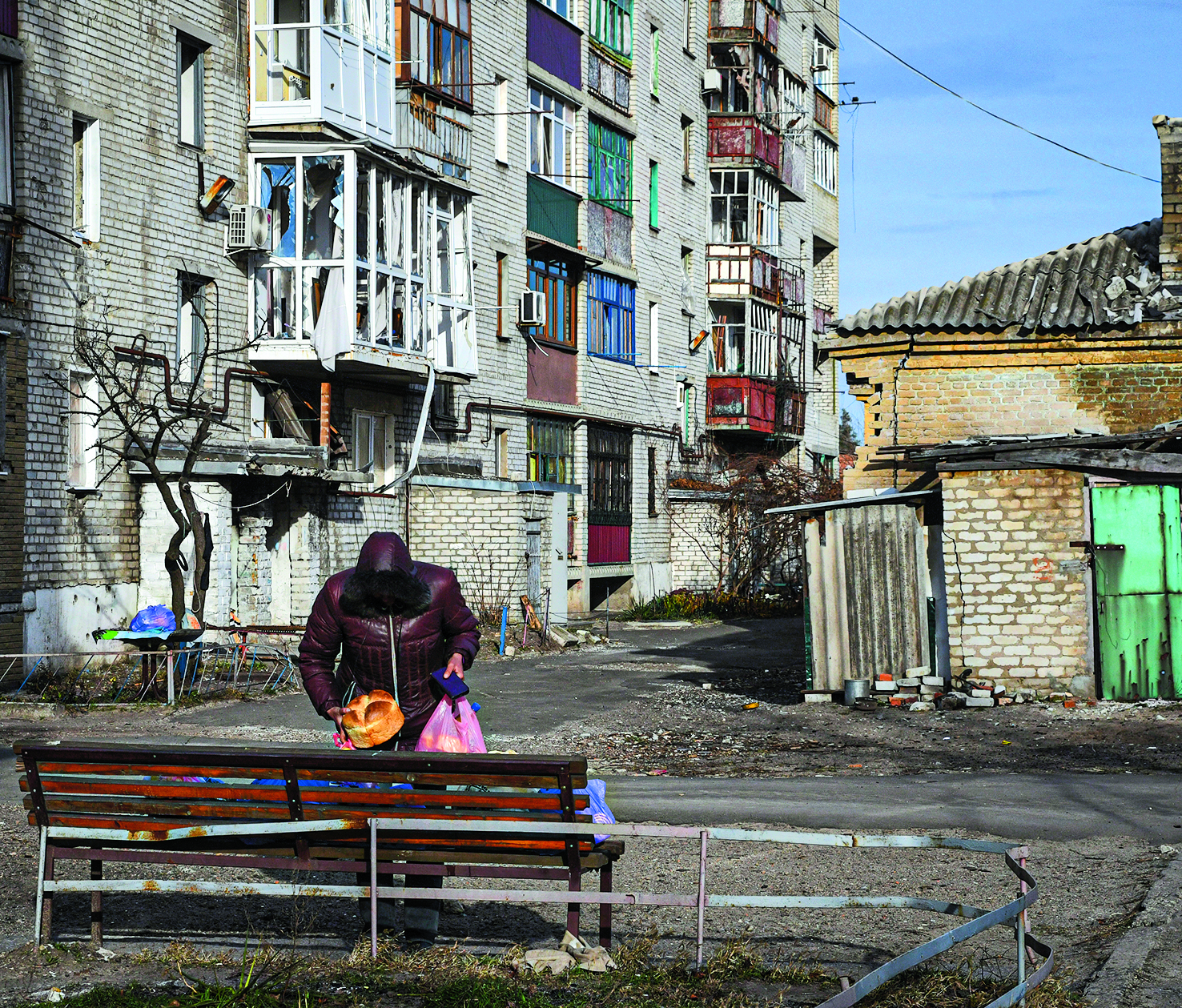 ουκρανία-πυραυλικά-πλήγματα-σε-αποθή-562167688