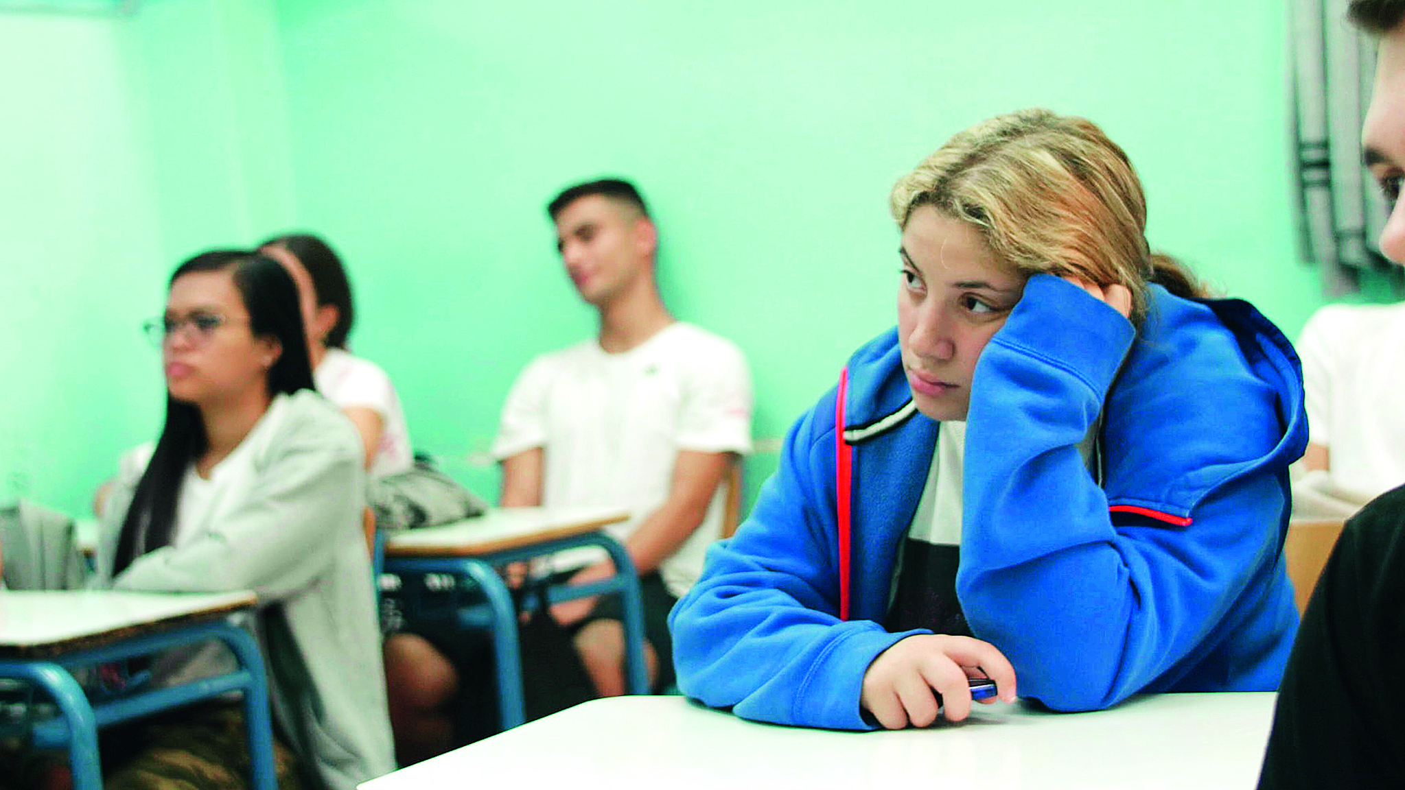 Ο γκρίζος μικρόκοσμος ενός αθηναϊκού λυκείου-4