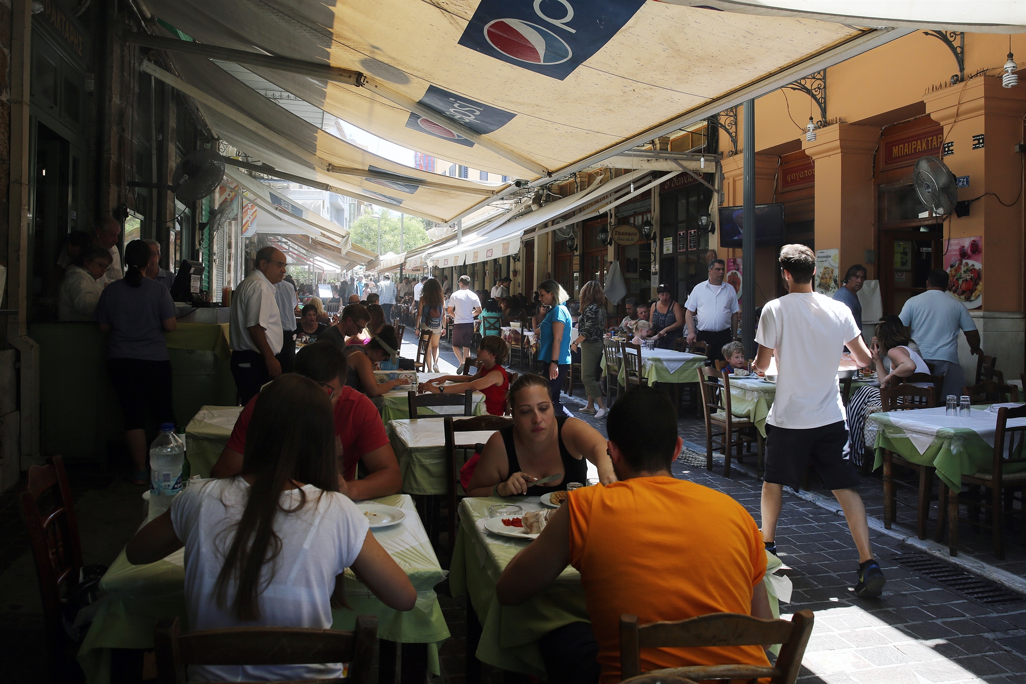 άνοιξη-για-εστίαση-και-καταλύματα-κ-562195930